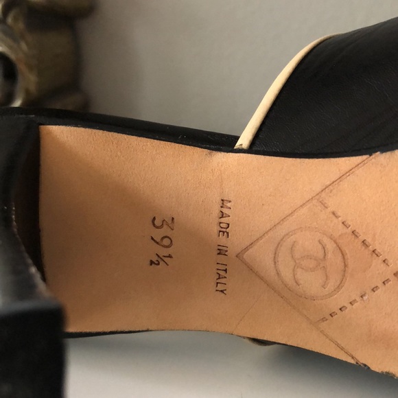 Chanel CC slides shoes - Picture 8 of 11